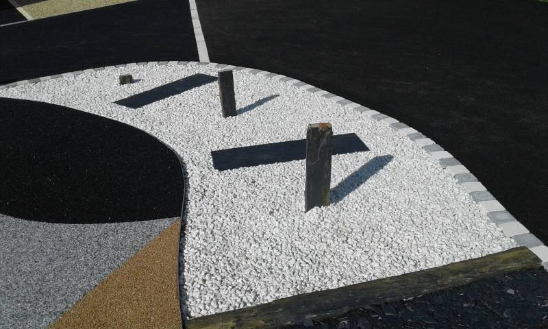 PIQUETS ET MARCHES ARDOISES (REVASOL)