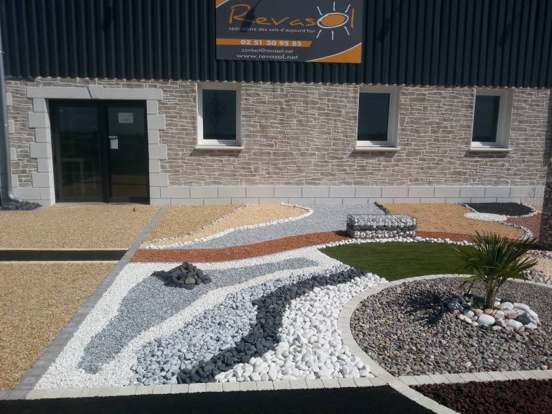 GRAVIERS ET GALETS DECORATIFS REVASOL (Vendée)