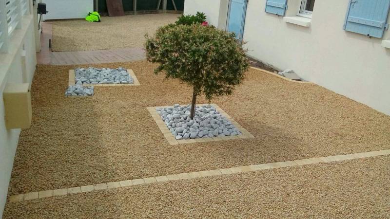 Dalles stabilisatrices et massif minéral REVASOL VENDEE