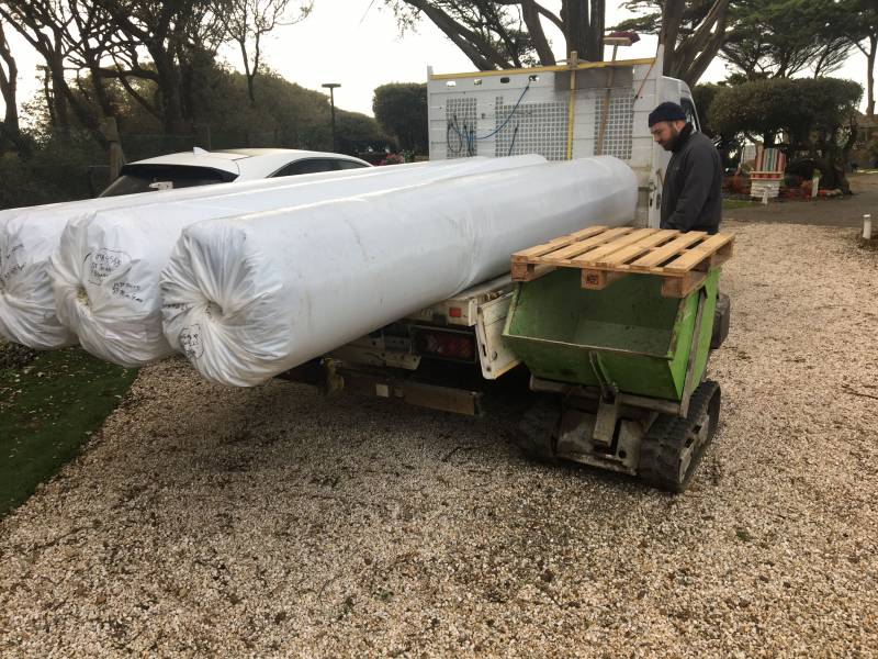 Livraison de la pelouse en Vendée