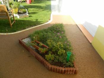 Allée de jardin en béton la roche sur yon