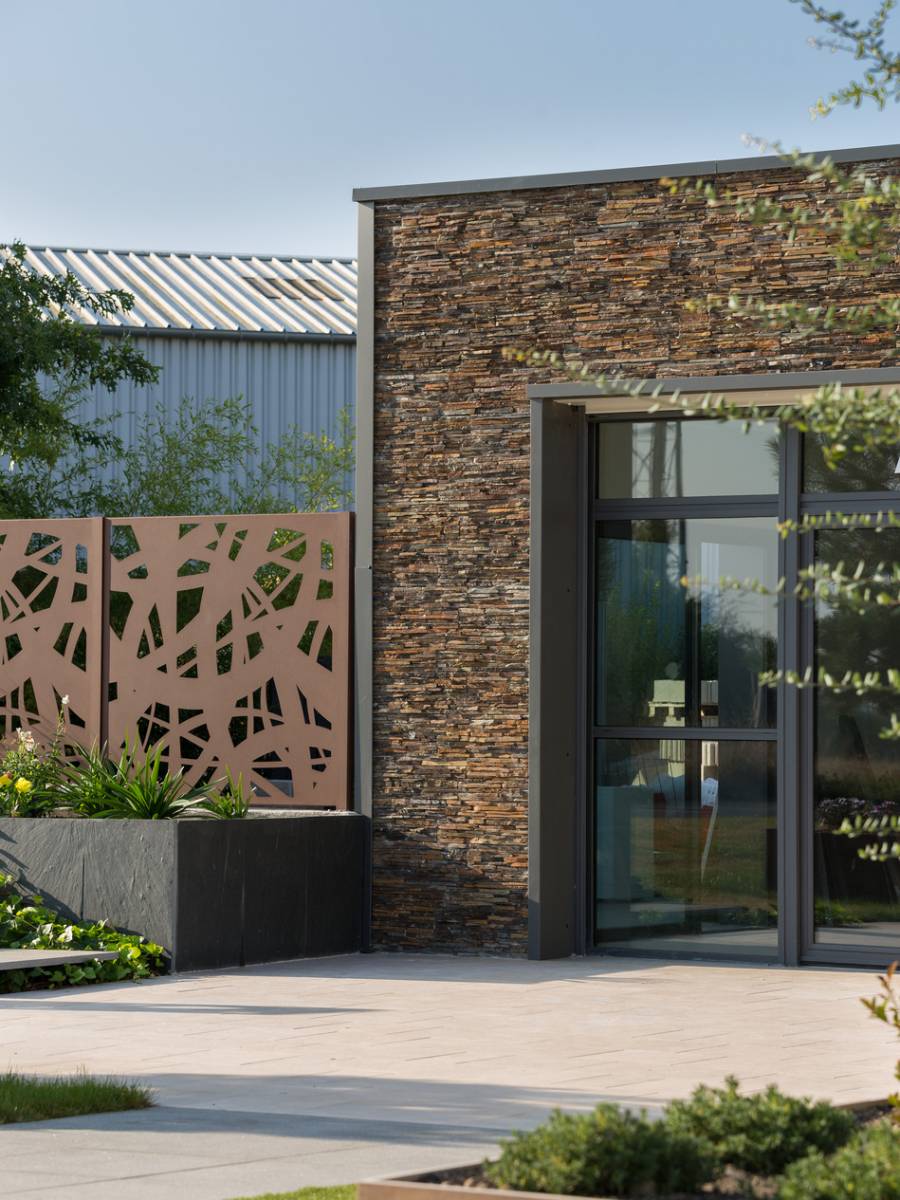 Réalisation en pierre naturelle dans la région de Fontenay