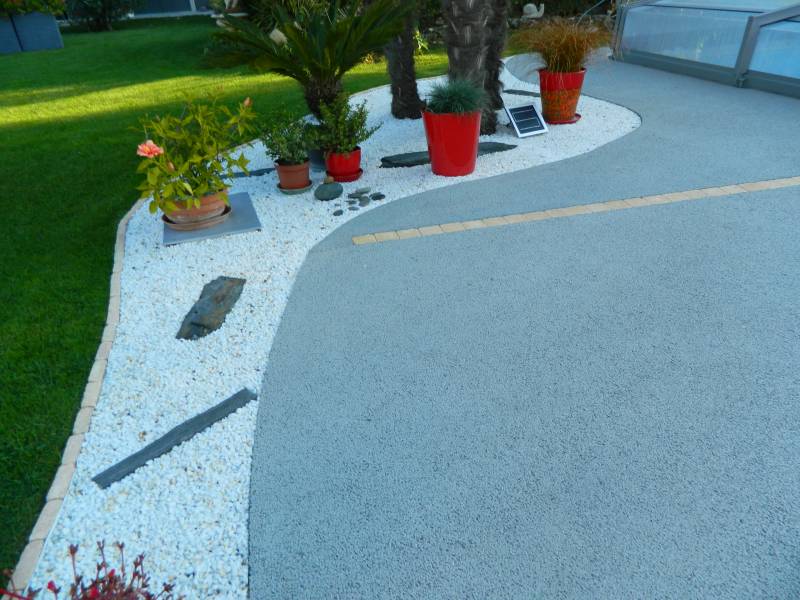 Contours piscine béton coloré GRIS SOURIS LA ROCHELLE