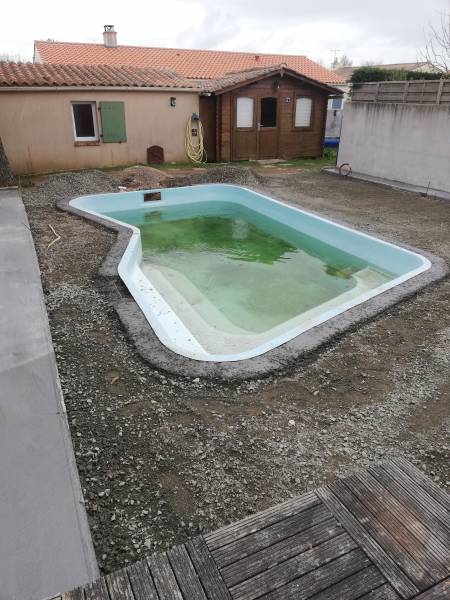 Plage piscine en Résine drainante LES SABLES D'OLONNES (85)