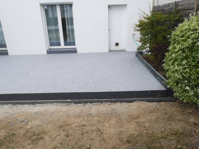 Terrasse en REVASTONE (Gris Bleu Glacier) REVASOL