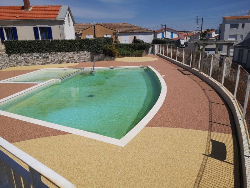 APRES (Pose de la moquette drainante) REVASOL