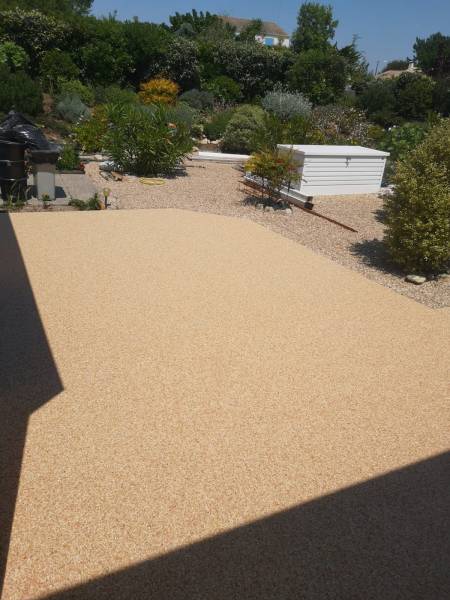 Rénovation d'une terrasse en moquette de pierre LA TRANCHE SUR MER (85)