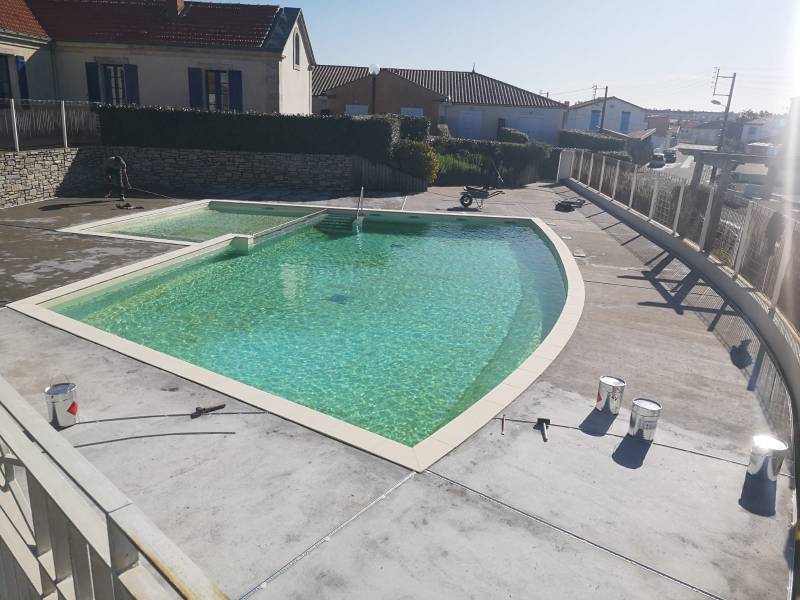 PENDANT (Ragréage de la dalle existante) REVASOL