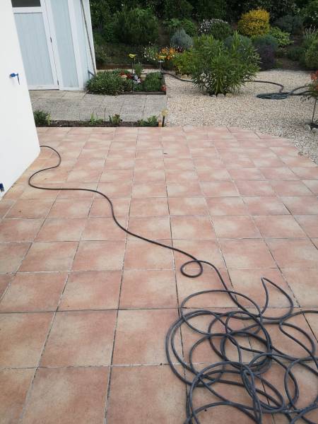 Rénovation d'une terrasse en moquette de pierre LA TRANCHE SUR MER (85)
