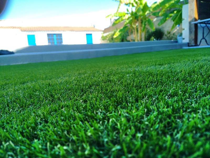 Pelouse synthétique en Vendée 