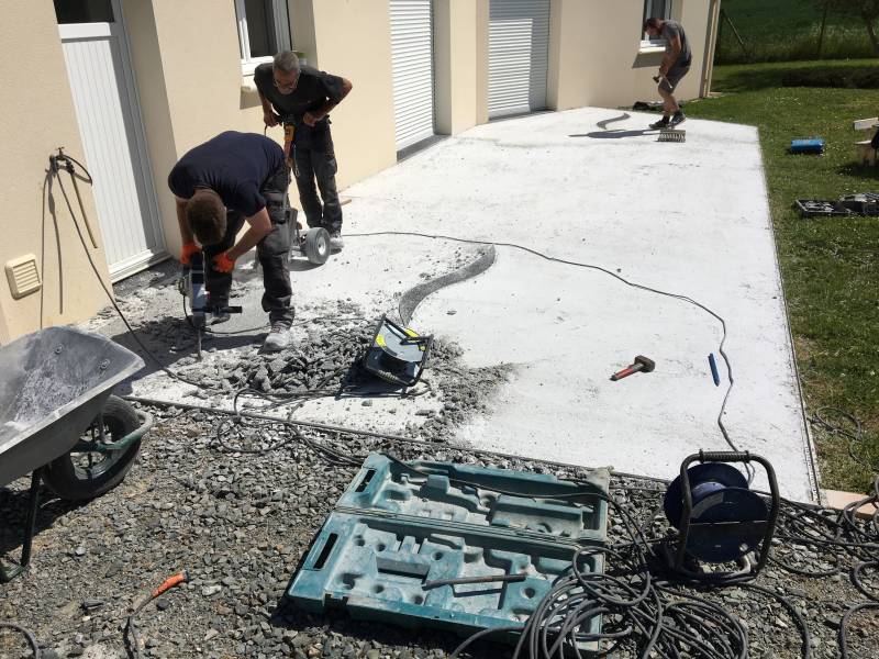 Burinage de la dalle et évacuation Chantonnay 