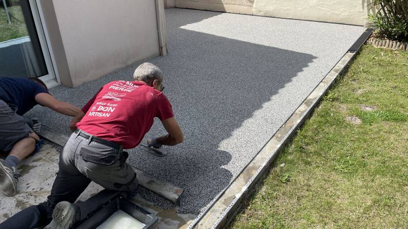 Pose de moquette de gomme  Chaillé sous les Ormeaux