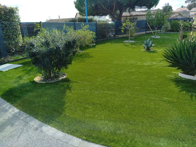 Pelouse synthétique en Vendée