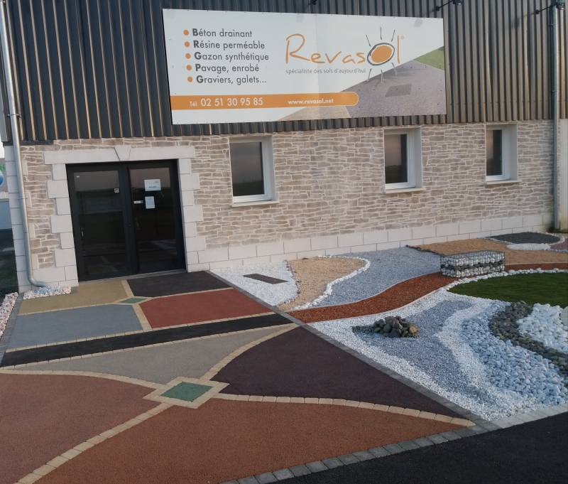 SHOWROOM REVASOL VENDEE (85210)