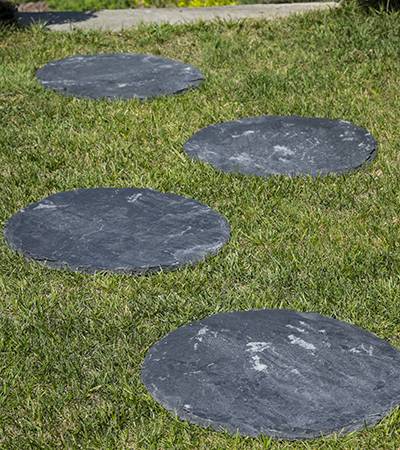 PAS JAPONAIS ARDOISE REVASOL (Vendée)